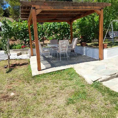 Casa de Férias Dimitra's In Forest And Sea Metamorfosi (Sithonia)