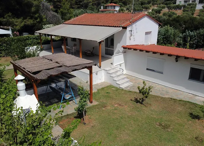 Dimitra's In Forest And Sea Vakantiehuis *