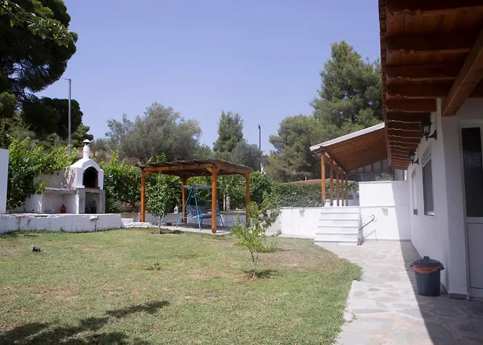 Vakantiehuis Dimitra's In Forest And Sea *
